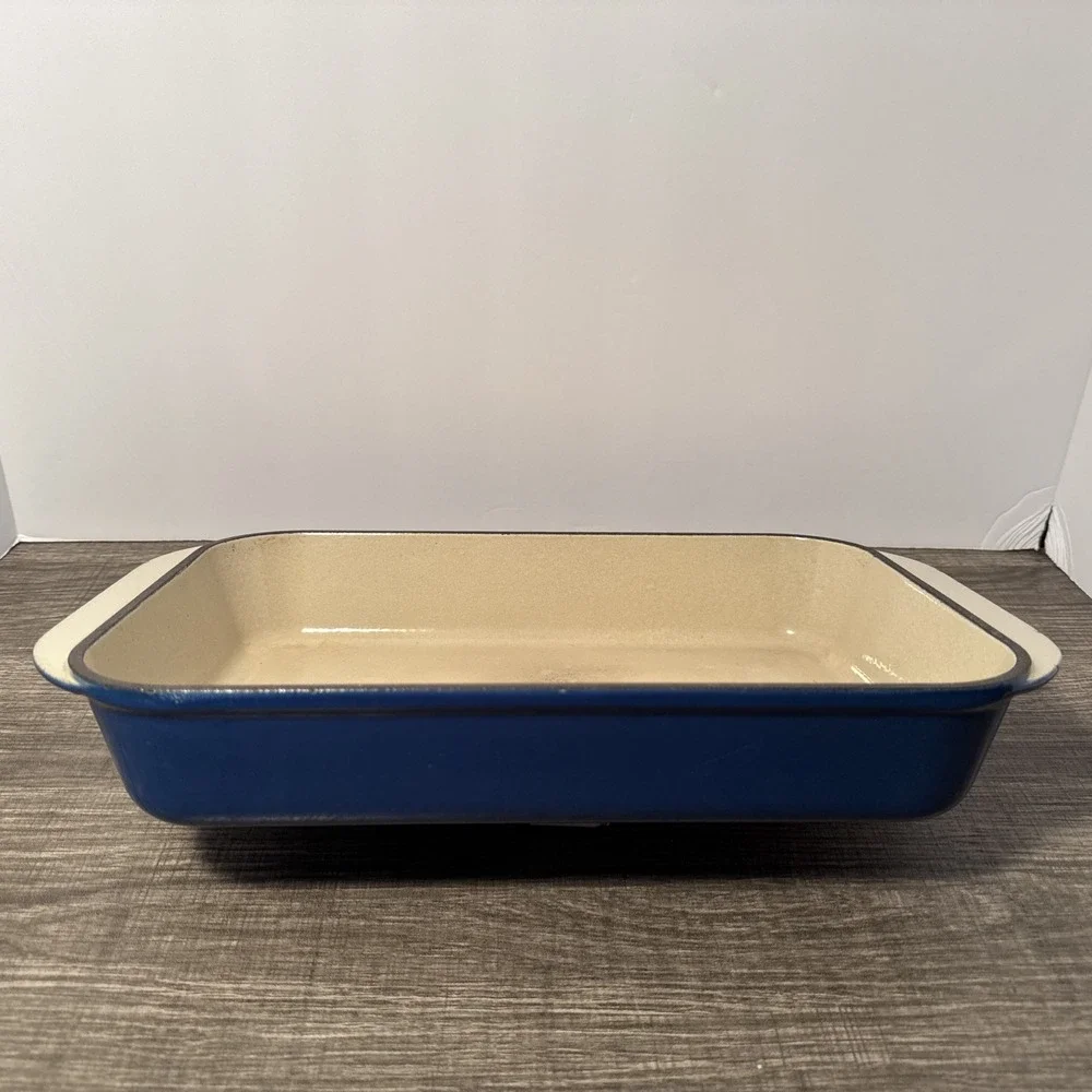 Le Creuset Enameled Cast-Iron Rectangular Baking Dish Cobalt Blue 13.25